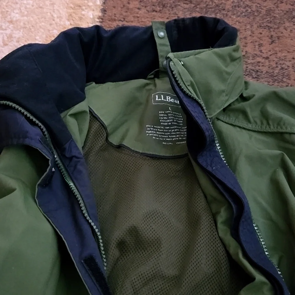 LL bean jacket - Picture 1 of 4